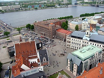 Vista aerea della piazza del Municipio