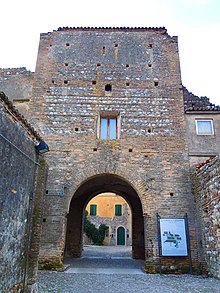 Pozzolengo-Castello.JPG