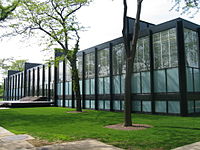 Crown Hall no Illinois Institute of Technology, Chicago, Illinois, 1956
