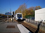 a RER E àm Bàhnhoof Émerainville-Pontault-Combault