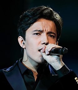 Dimash Kudaibergen vuonna 2019.