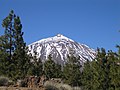 Teide, con 3.718 m é o monte máis alto de Canarias e España.