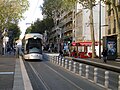 Le tram à la station Jean Martin.