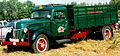 Ford-LKW Baujahr 1940 mit Anhängerdreieck in früherer schwedischer Version