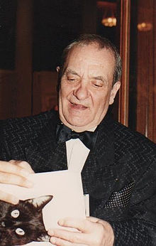 Jean Carmet Césars.jpg