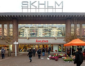 Åhléns i Skärholmens centrum stängde 2016.