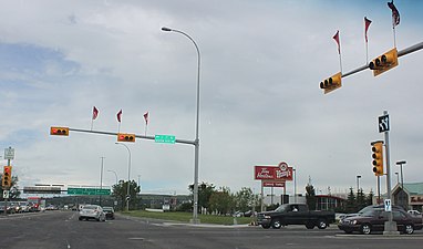 Horisontalt monterede trafiklys i Calgary, Alberta.