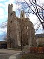 Ruine der Turmburg Hoher Schwarm, Saalfeld/Saale, Wohnturm mit mutmaßlich ehemals vier runden Ecktürmen, Thüringen