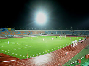 Das Gyeongju-Stadion unter Flutlicht im Oktober 2008