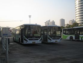 SWB6128V8LF 两门 上海久事公交集团（巴士集团）