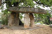 Aus der Mitte des 3. Jahrtausends v. Chr. stammende Dolmen Pierre de la Fée.