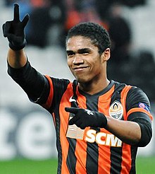 Douglas Costa Donetski Šahtari eest mängimas (2013)