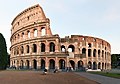 Qədim Roma memarlığı: Kolizey, 50000 tamaşaçı tutumuna malik, I əsrdə tikilmiş amfiteatr