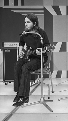 Peek performing in 1972