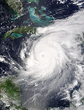 Ураган «Иван» в момент максимальной силы