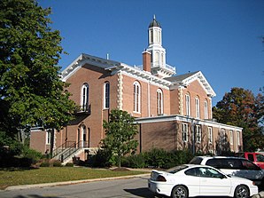 Das Kendall County Courthouse in Yorkville, gelistet im NRHP Nr. 98001354[1]