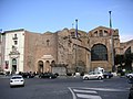 Façana de la Piazza della Repubblica, amb la basílica de Santa Maria