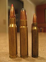 (Зліва направо) .308 Winchester, .35 Remington Soft Point та .223 Remington