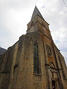 Église Saint-Médard.