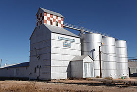 Plains Grain Co. elevator near the tracks