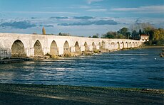 De Fransen heroverden de brug over de Loire bij Beaugency de dag voor de slag bij Patay