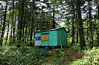 鉢盛山避難小屋