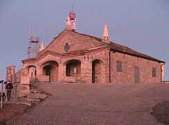 Monte Penice small church