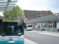 Neoplan-Bus des Stadtverkehrs am Wormser Hauptbahnhof