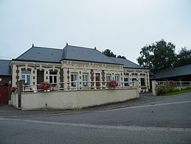 The town hall and school in Maurepas