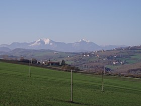 Vue du monte Catria depuis Ripalta di Acervia.