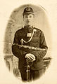 A Royal Irish Constabulary rendőre 1900 táján, Home Service helmet mintájú sisakban.