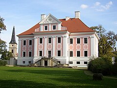 Kirche und Schloss in Groß Rietz