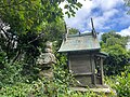 知夫村にある文覚上人の五輪塔