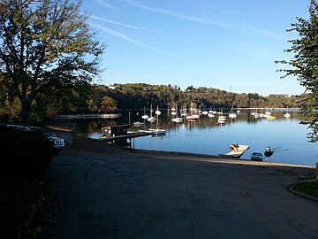 Les bateaux de plaisances à Chambon en 2015.