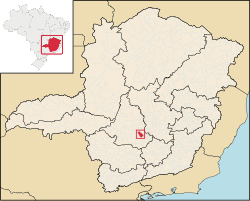 Localização de Carmo do Cajuru em Minas Gerais