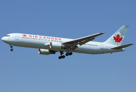 Un Boeing 767-300ER de Air Canada en approche finale.