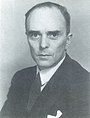 Seán MacBride circa 1947.jpg