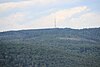 Blick vom Aussichtsturm Pferdskopf zum Kolbenberg mit Sendemast im Taunushauptkamm.