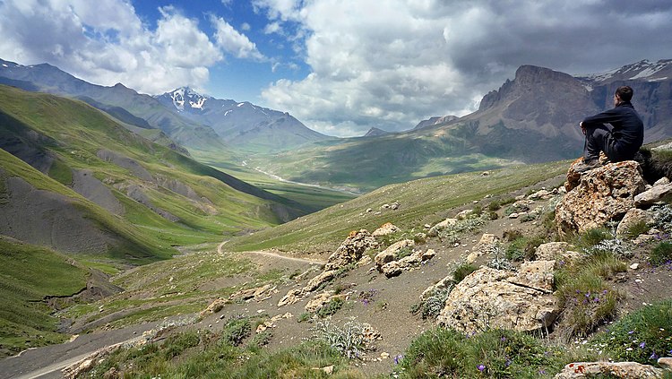 Хиналыкская долина в Азербайджане