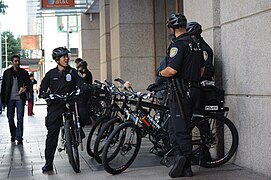 Policiers à Seattle (États-Unis).