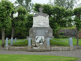 Lagnicourt-Marcel - Monument to the Dead