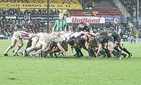 Un scrum en un partido Inglaterra-Irlanda