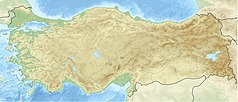 Mapa konturowa Turcji, blisko lewej krawiędzi na dole znajduje się punkt z opisem „miejsce bitwy”