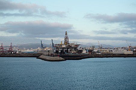 View of the Port of Las Palmas from the dock of La Esfinge