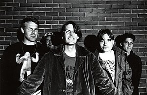 Pavement in 1993. From left to right: Bob Nastanovich, Gary Young, Stephen Malkmus, Mark Ibold, and Scott Kannberg.