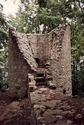 Mauerturm der auf dem Schloßberg befindlichen Burgruine Ehrenfels an der Südseite