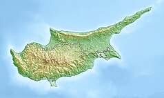 Mapa konturowa Cypru, na dole nieco na lewo znajduje się punkt z opisem „Limassol”