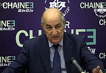 Description de l'image Abdelmadjid Tebboune - Radio Algérienne.jpg.