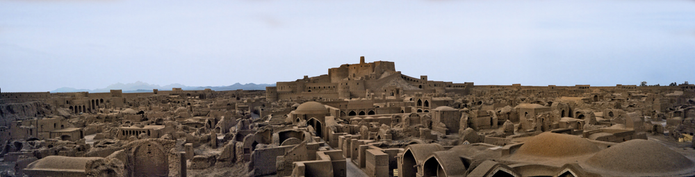 Citadela Arg-é Bam u Iranu, najveća građevina od adobe opeka, iz 500. pne.