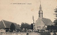 Carte postale de l'église de Biéville vers 1910.